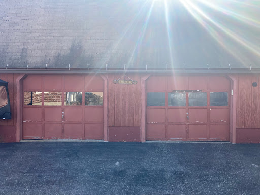 Garage Door Berlin, MA! 16′ 0″ X 7′ 0″. 3-Layer 2″ Polystyrene Insulation Contemporary R-Value 9.0. Color Charcoal. Slim 37″ X 8″ GSSS Flush (Silver Frame).