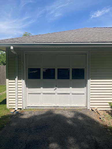 New Garage Door Installation in Hudson, MA: 9′ 0″ x 7′ 0′. Type: ClassicTM Steel ­ Premium Series with Intellicore®.