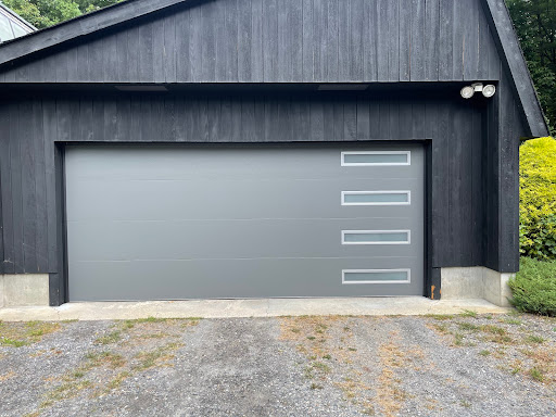 New Garage Door Installation in Sudbury, MA! 8’0″ x 7’0″ 1 3/8″ Haas Model 661 Series. Short Recessed Panel.